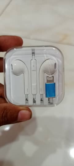 IPhone headphone