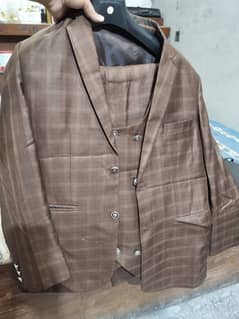 3 piece pent coat brown colour check design