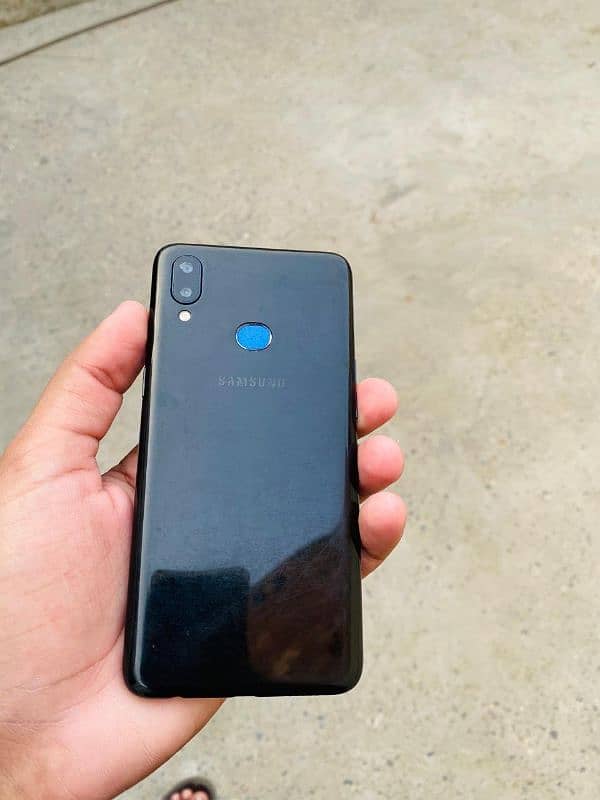 Samsung a10s 1