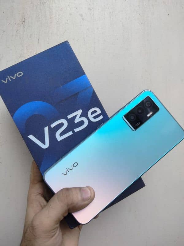 VIVO V23E (8/128) 1