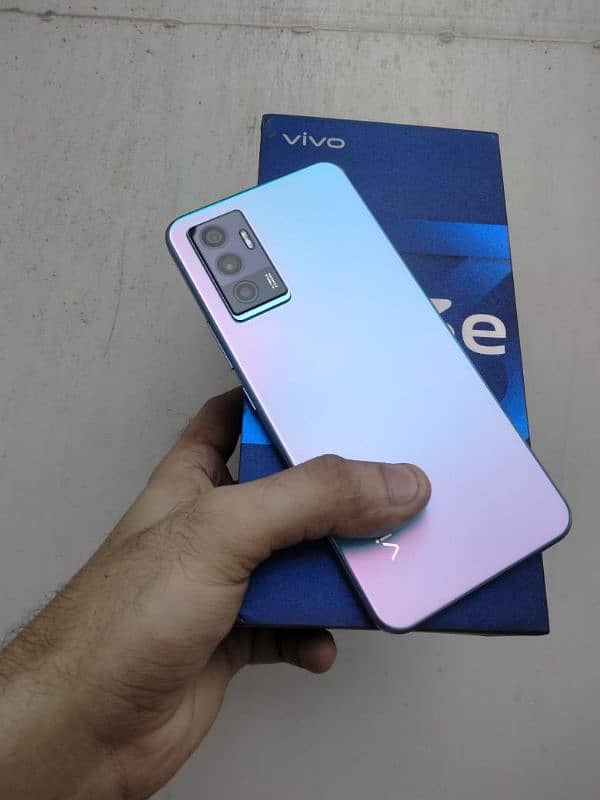 VIVO V23E (8/128) 2