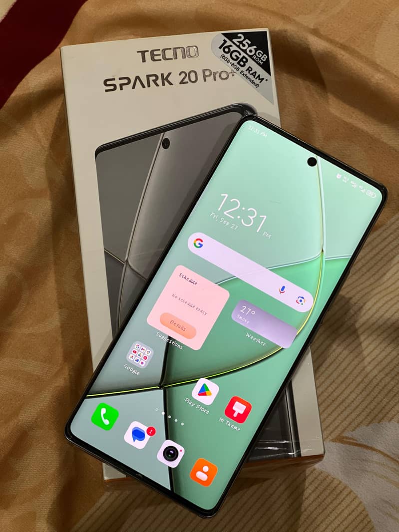 TECNO SPARK 20 PRO PLUS 1