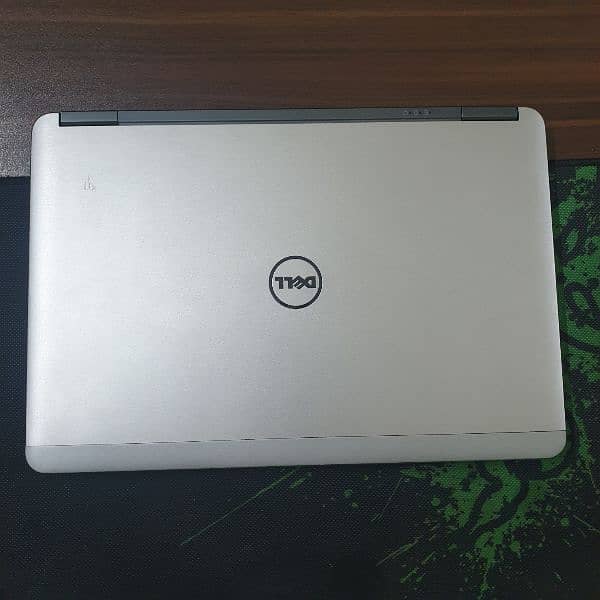 Dell latitude E7240 Laptop for sale 4