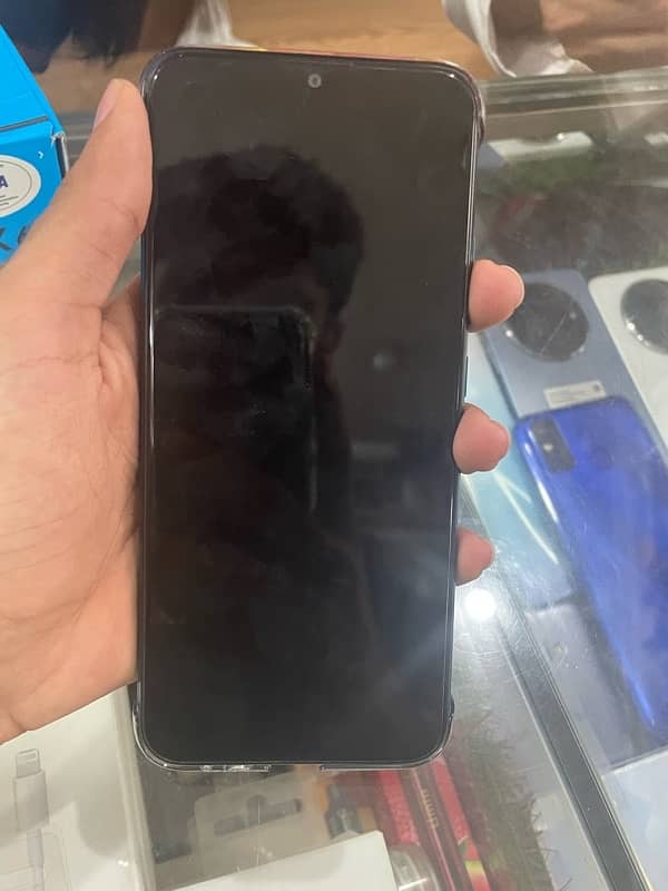 Tecno spark 6go 0