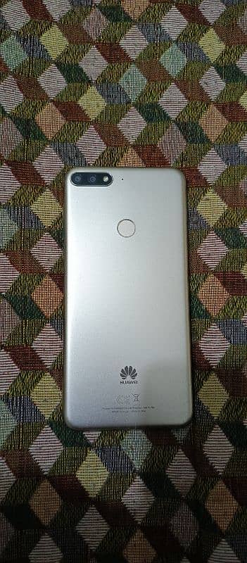 Huawei Y7 Prime 1