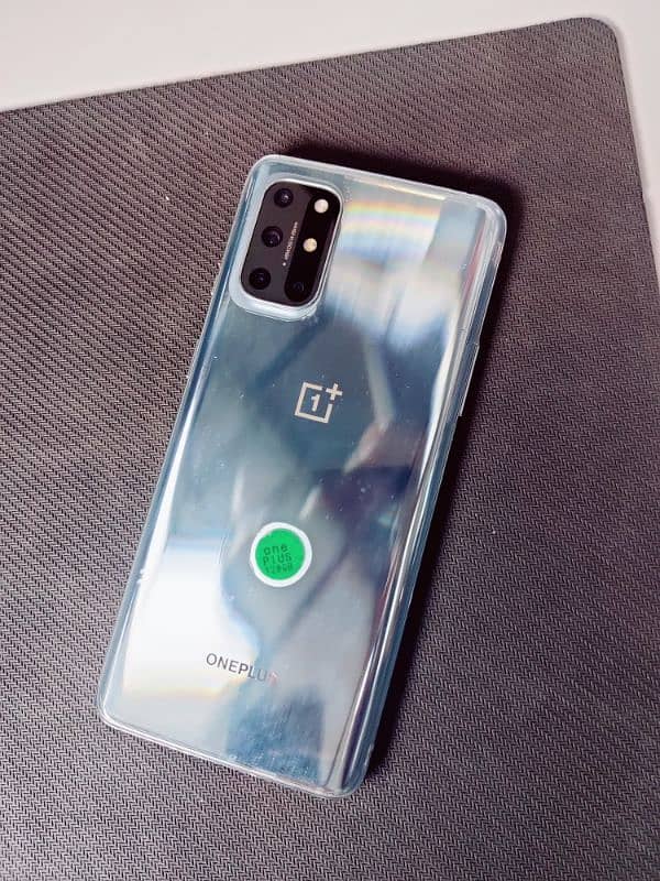 OnePlus 8t - 8/128 1