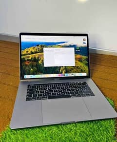 Macbook pro 2018 core i7