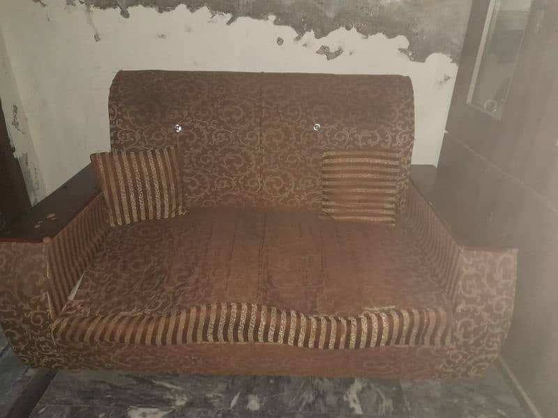 2 seater sofa 3