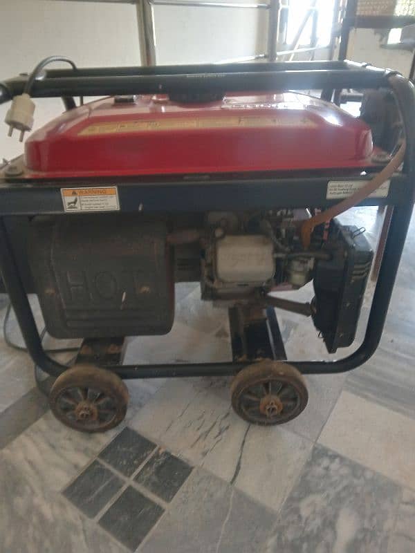 home Used Generator for sale 4900 ddc with 3.1 kv. 2