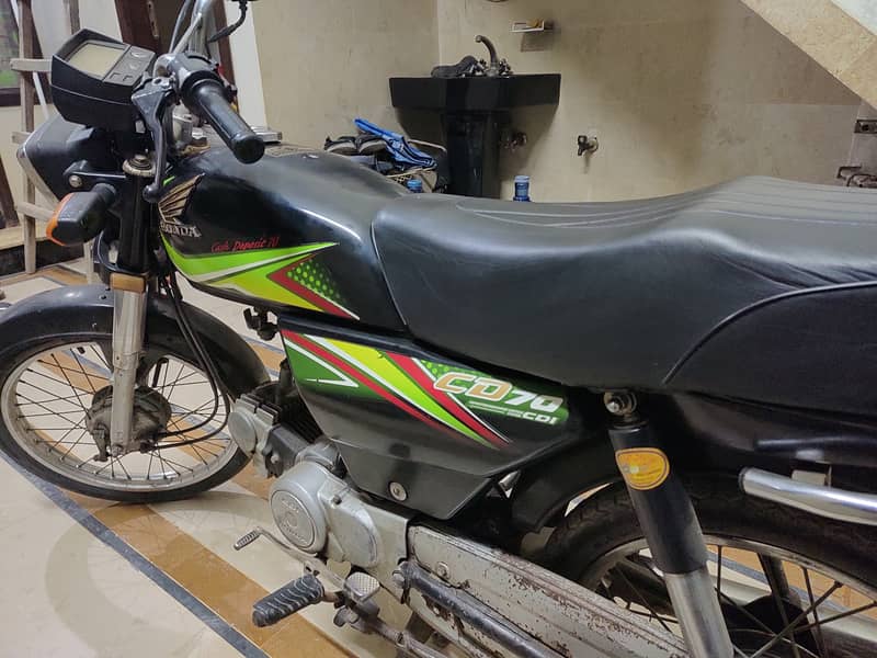 Honda CD 70 2019 3