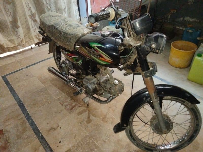 Super star 18 model 10 month ke hai genuine condition 4