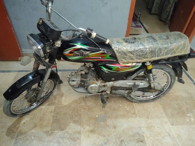 Super star 18 model 10 month ke hai genuine condition 5