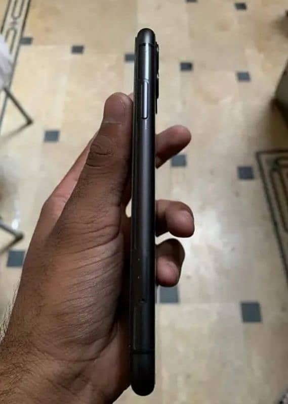 iphone 11  non pta 10by 10 3