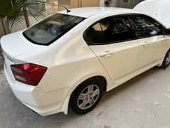 Honda City IVTEC 2015 1.3 White Color and Rawalpindi Registered