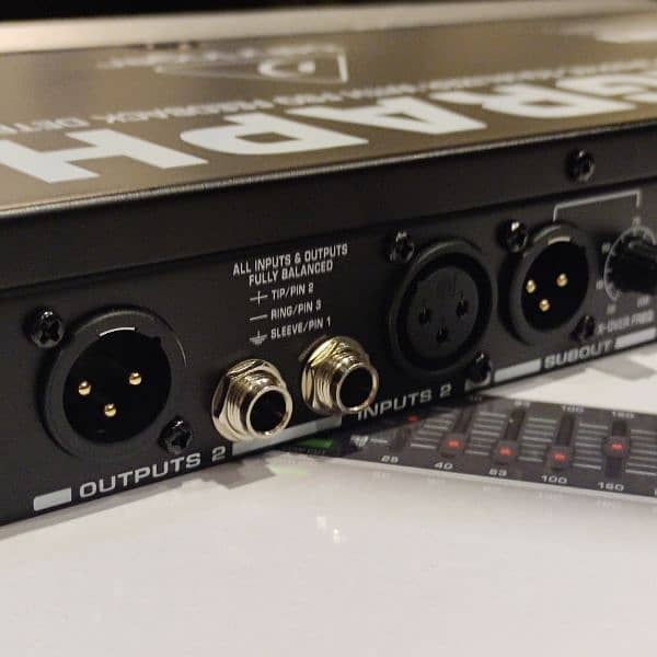 Behringer Graphic Equalizer Studio Ultragraph Pro 15-Band Stereo 9