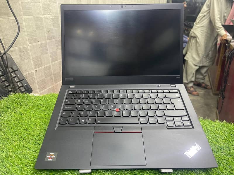 Lenovo Thinkpad T495 (Ryzen 5 Card 02 GB) , 5