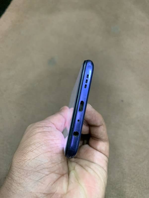 Oppo F11 pro 6/128 with box charger 5