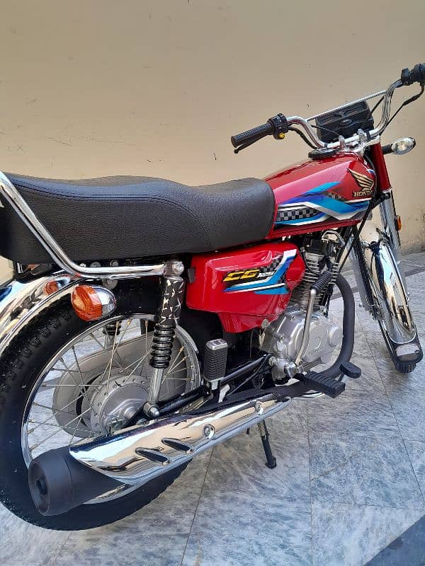 Honda 125  (0-3-0-1-7-8-6-2-0-0-4] 7