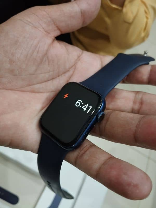 Apple Watch Series 6 44mm ECG Enabled 1