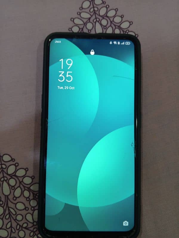 OPPO - F11 Pro 0