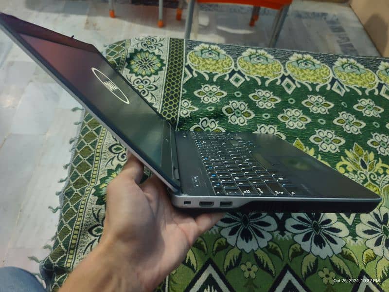 Dell latitude e6540 2gb GPU 3