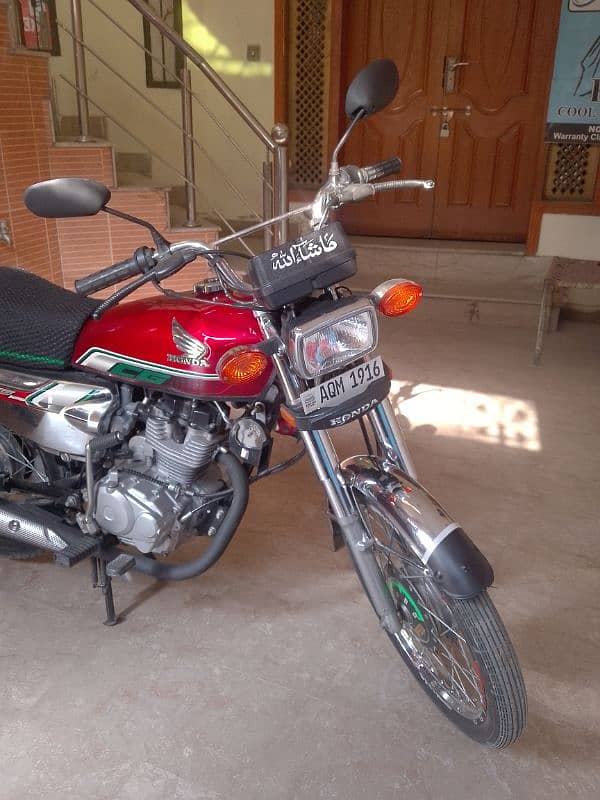 Honda 125 special addition 2023/ 24 model new condition condition10/10 6