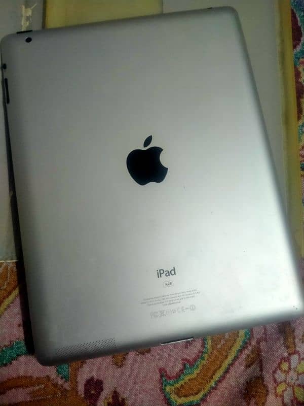 Apple ipad 16Gb model A1395 2