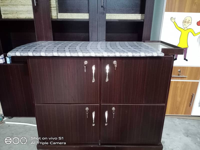 Iron stand/tables/wardrobe/storage/lamination 5