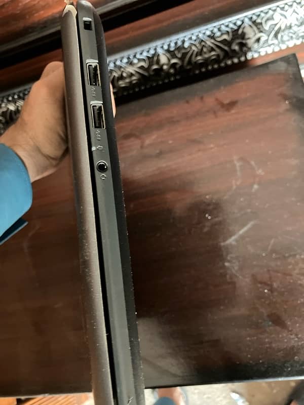 Laptop i3 6th gen 3