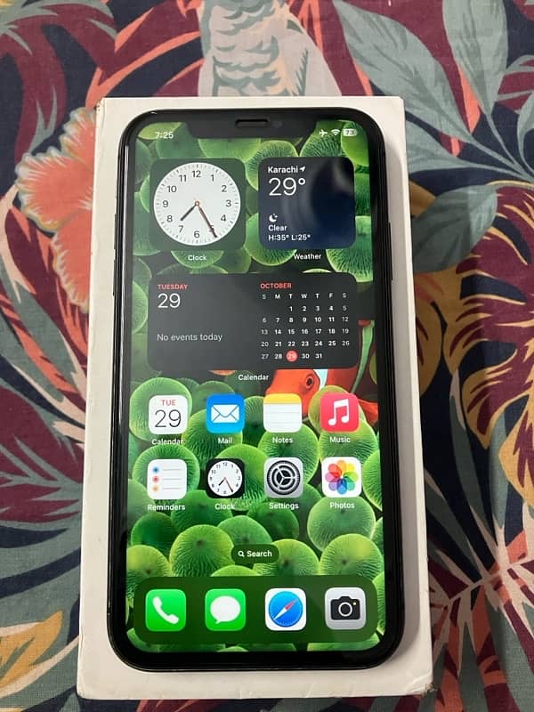 iPhone 11 With Box Factory Unlock 1