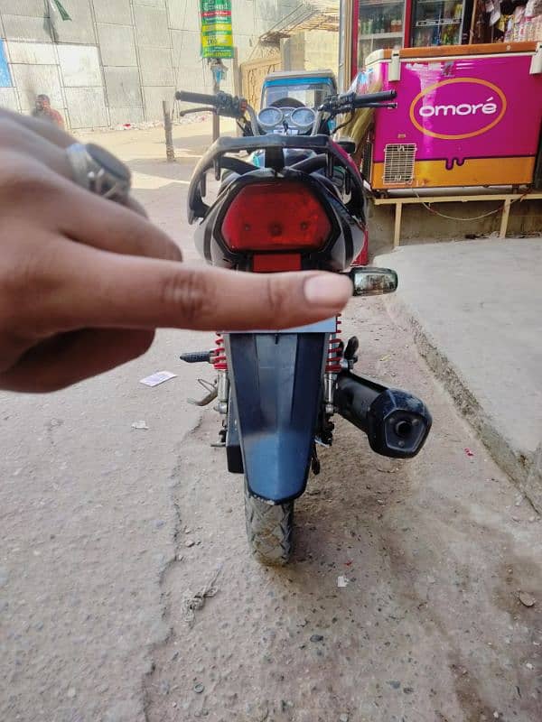 HONDA CB 150F Karachi Number 2nd Owner 2