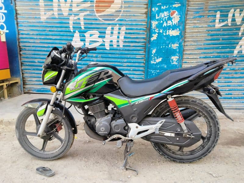 HONDA CB 150F Karachi Number 2nd Owner 6