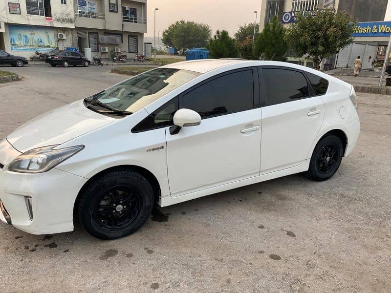 Toyota Prius 2012/16 Model 0