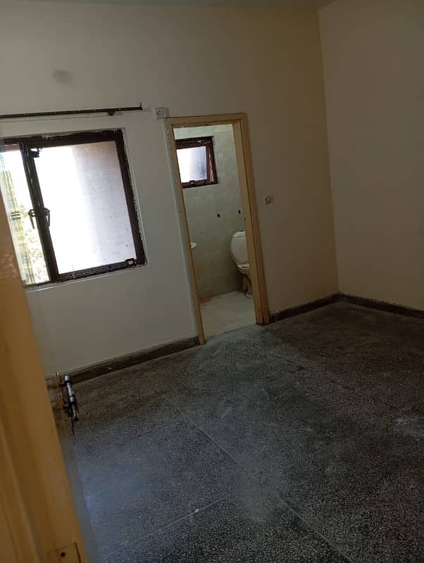 2bedroom Flat Available For Rent In G11 3