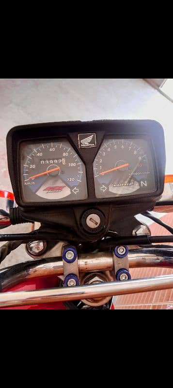 Honda 125 special addition 2023/ 24 model new condition condition10/10 2