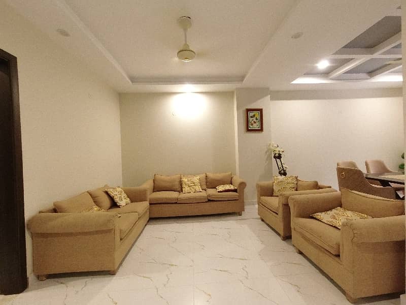 1650 Square Feet Flat For Rent In G-11 12