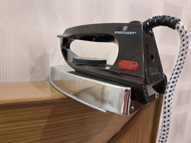 westpoint heavy dry iron. new 2