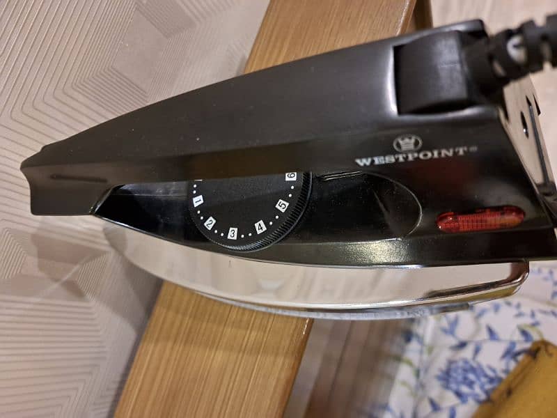 westpoint heavy dry iron. new 3