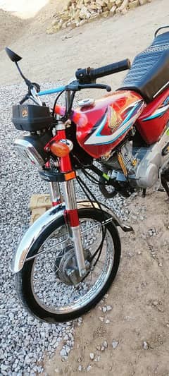 Honda 125 2015 advance 0