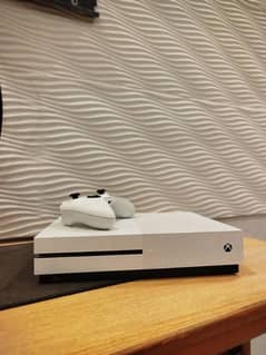 Xbox One S 512 gb With Series S Controller