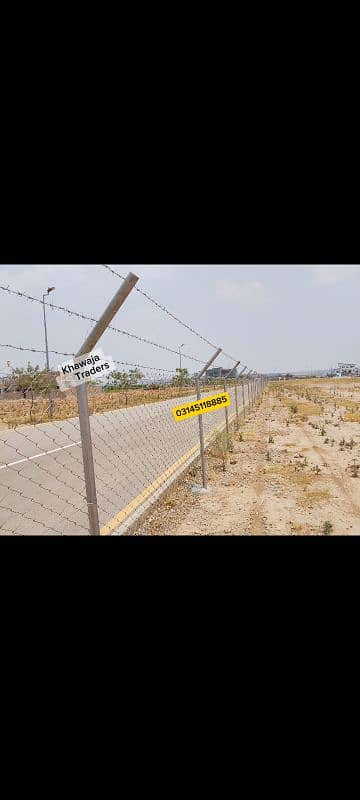 installation - Chainlink Fence Razor Blade Concertina Barbed Wire 2