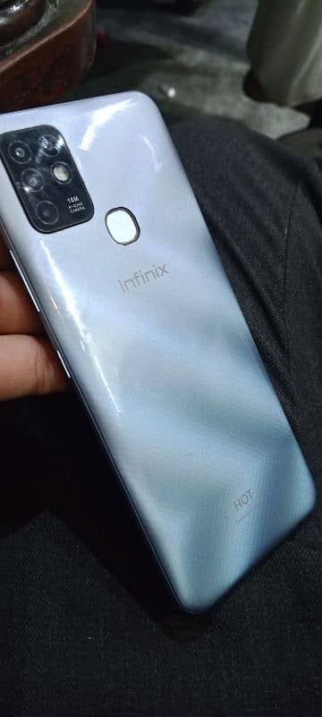 Infinix hot 10 4