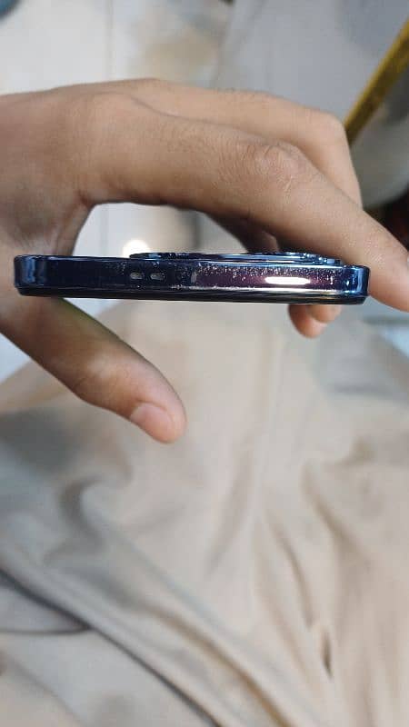 infinix hot 40  8 / 256 6