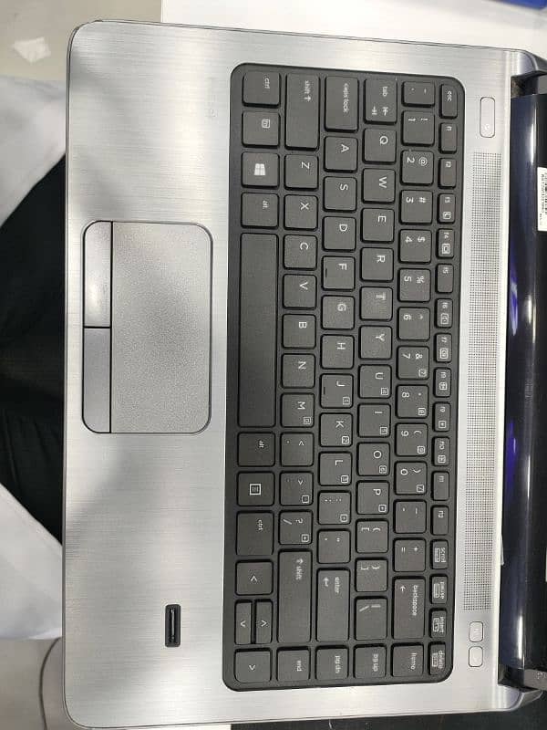 Hp Pro Book 430 Cori i3 - 4005U 2