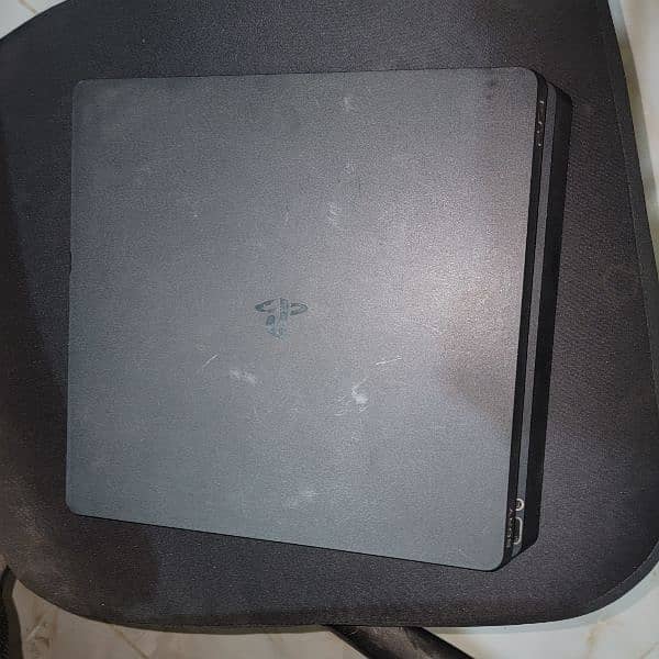 PS4 SLIM 500GB 2