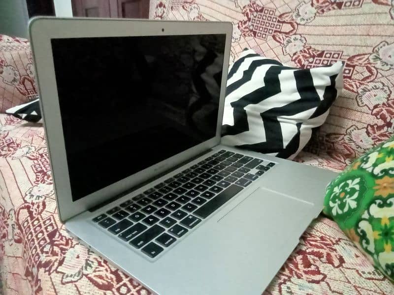 Apple MacBook Air 14 4