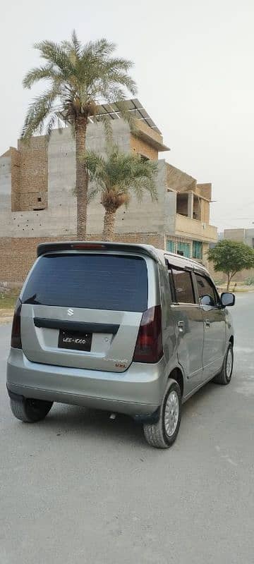 Suzuki Wagon R 2015 14