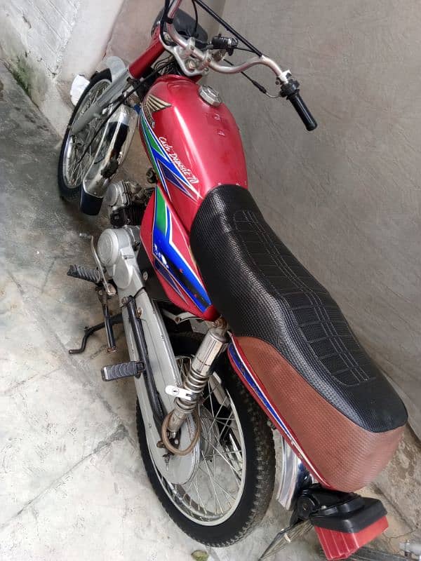 Honda cd 70 18