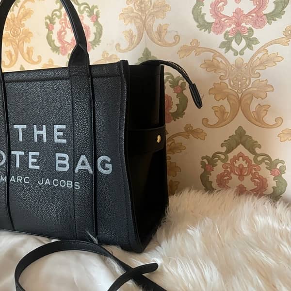 MARC JACOBS TOTE BAG LEATHER BLACK MEDIUM 10/10 CONDITION WITH DUSTBAG 6