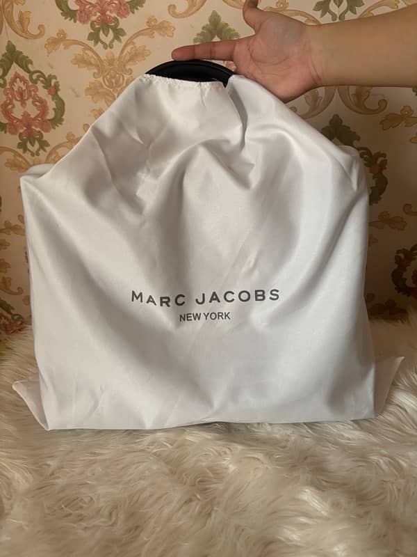 MARC JACOBS TOTE BAG LEATHER BLACK MEDIUM 10/10 CONDITION WITH DUSTBAG 11